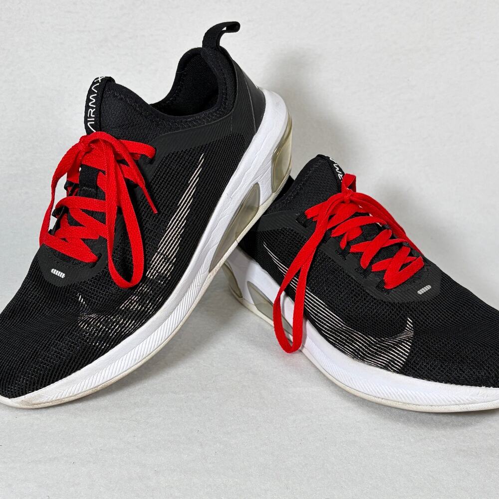 Nike Air Max Motion Sneakers Mens 11 Black White Red Low Top Shoes AT2506-002